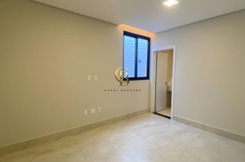 48995bcb90ed4c3121a87f4f2c2e9f1a-3.jpg
